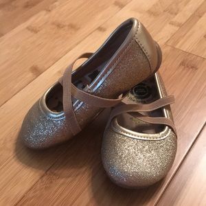 New without box - Livie & Luca Ballet Flats